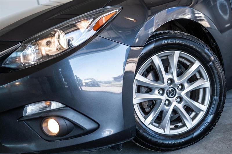 mazda Mazda3 2015 - 2