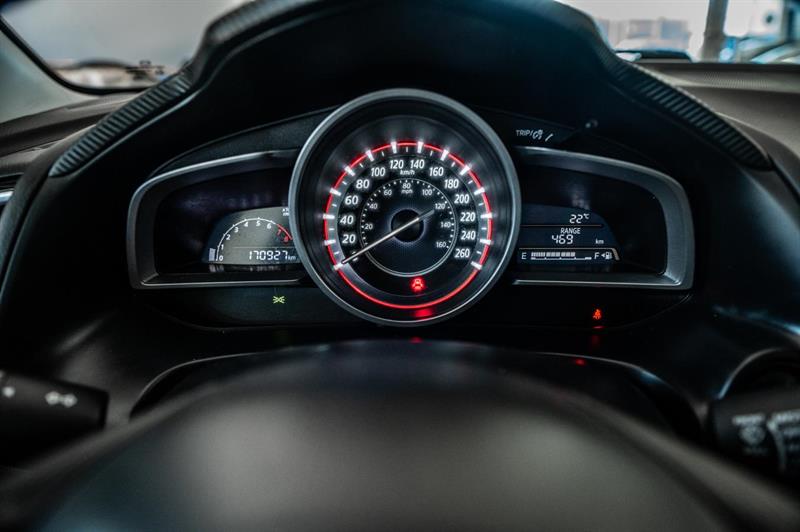 mazda Mazda3 2015 - 16