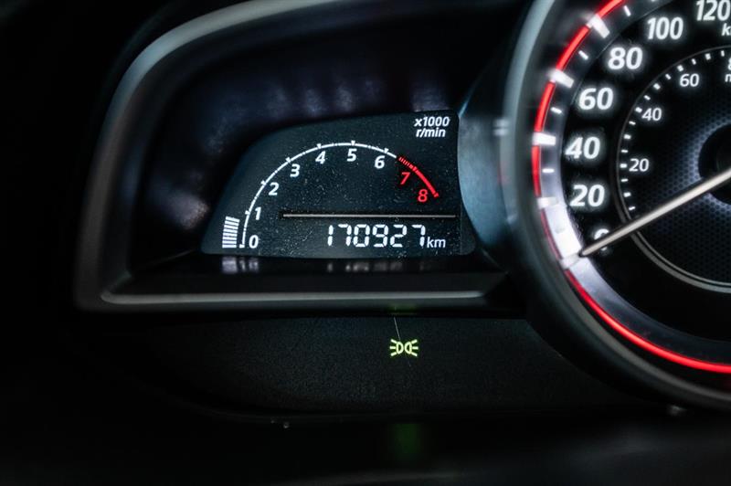 mazda Mazda3 2015 - 17