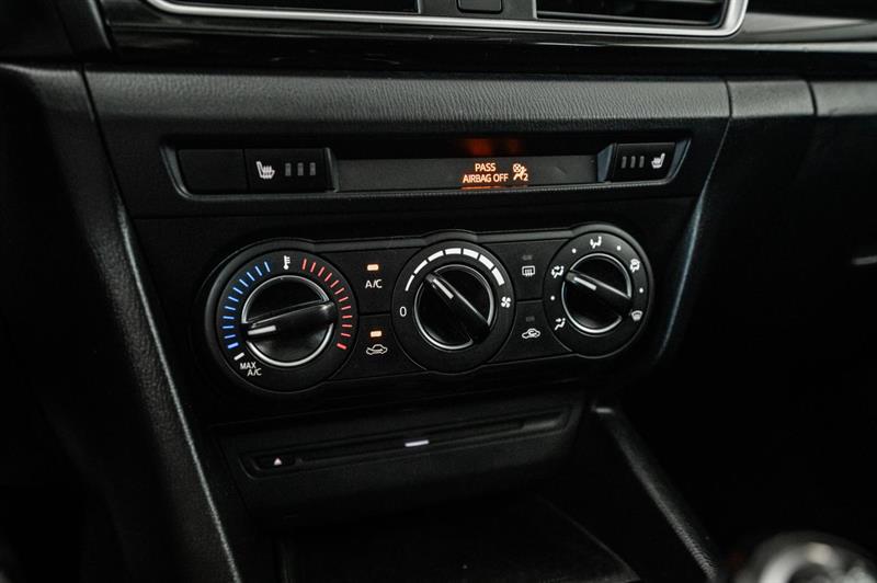 mazda Mazda3 2015 - 20