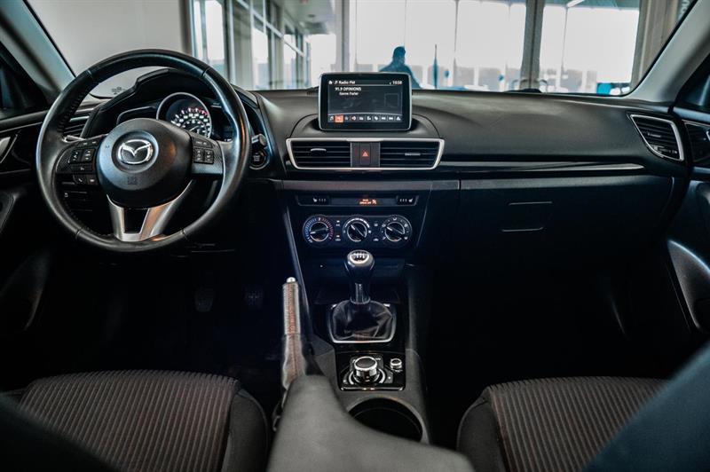 mazda Mazda3 2015 - 26