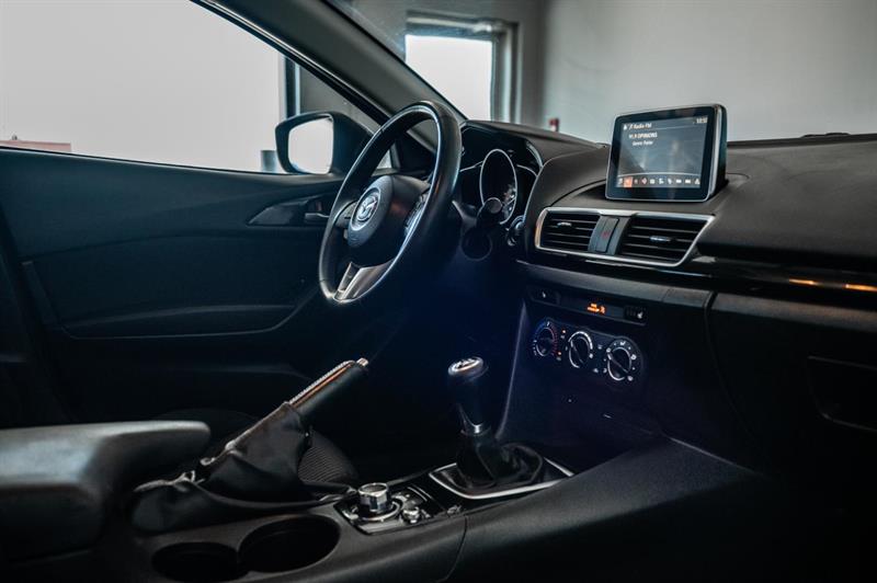 mazda Mazda3 2015 - 29
