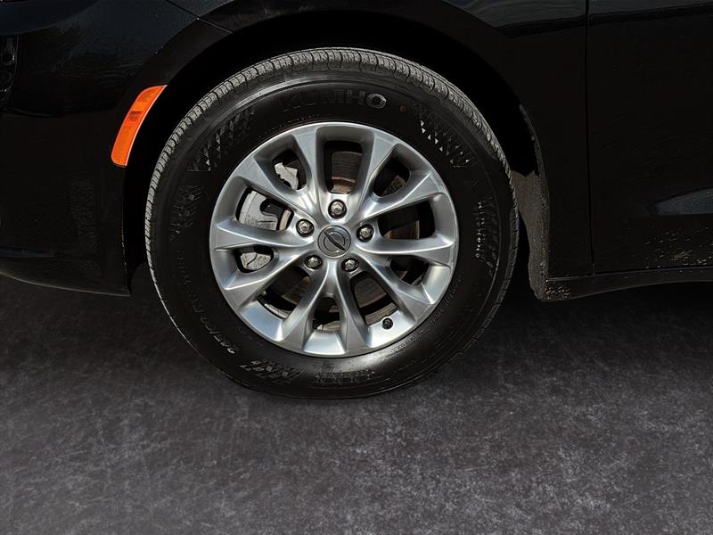 chrysler Pacifica 2023 - 6