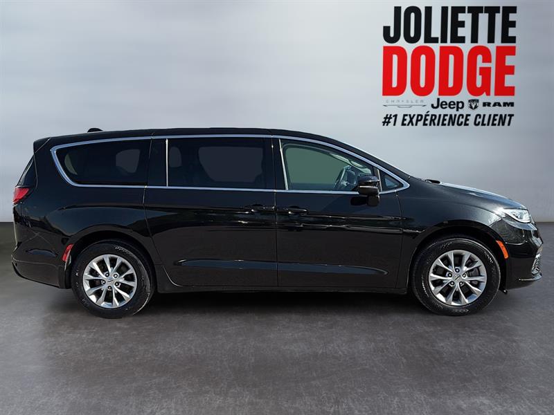 chrysler Pacifica 2023 - 10