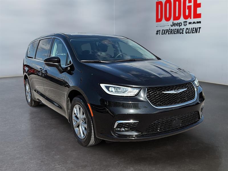 chrysler Pacifica 2023 - 11