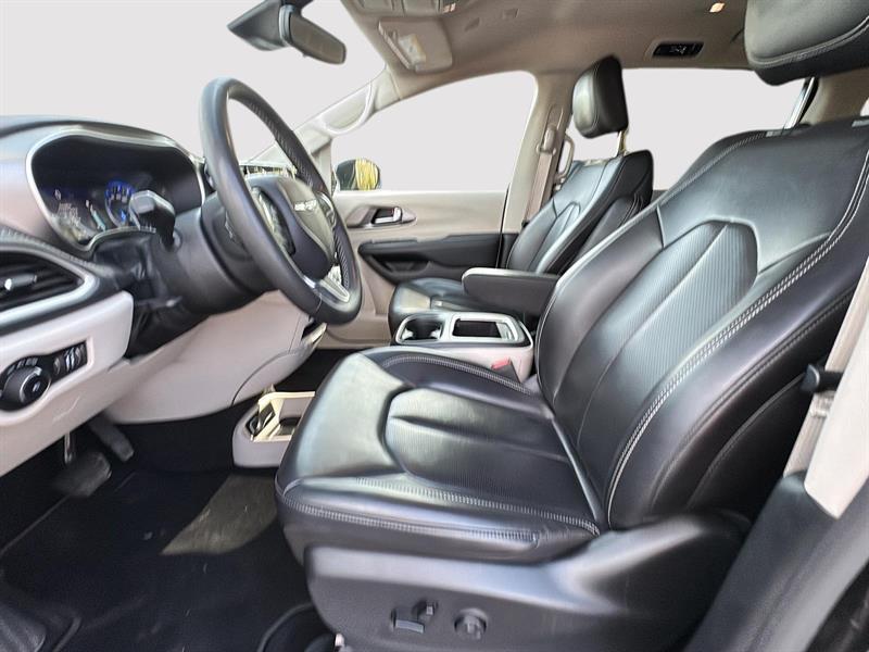 chrysler Pacifica 2023 - 14