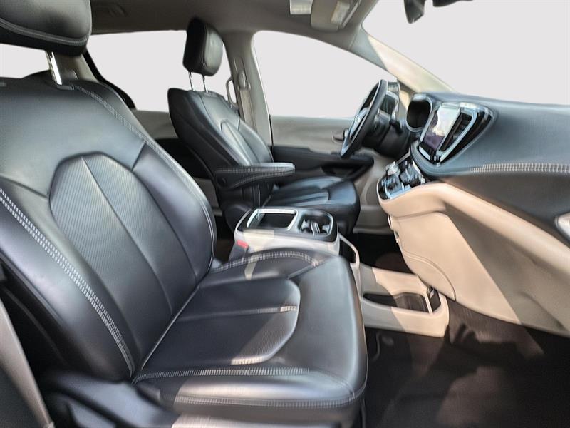 chrysler Pacifica 2023 - 15