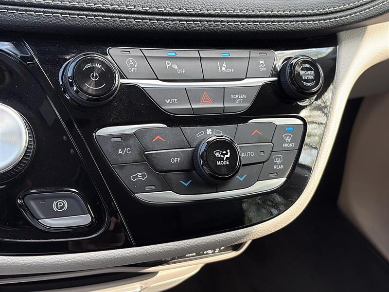 chrysler Pacifica 2023 - 28
