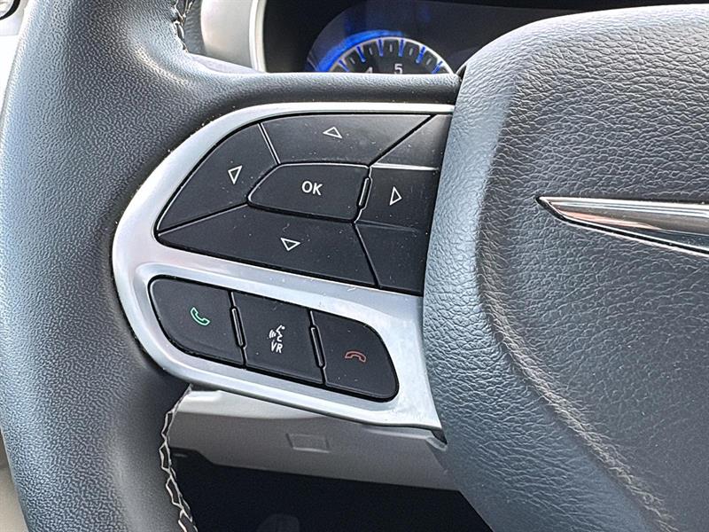 chrysler Pacifica 2023 - 30