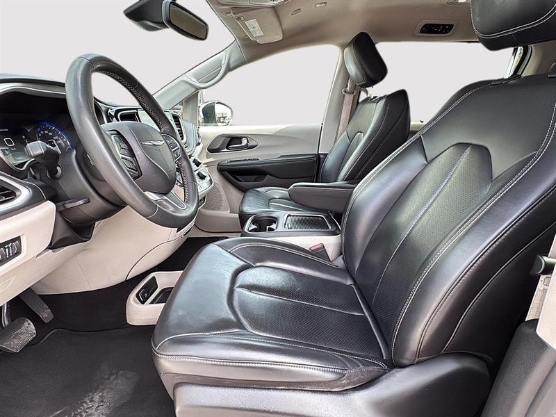 chrysler Pacifica 2023 - 15