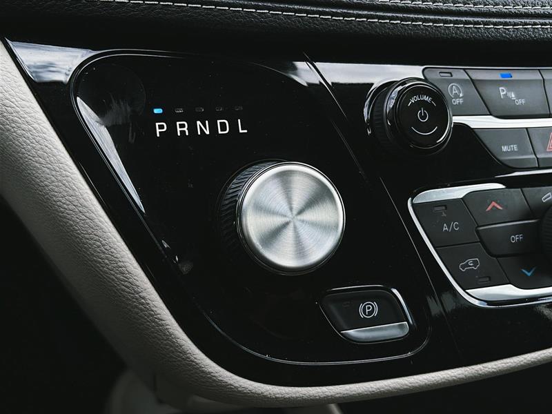 chrysler Pacifica 2023 - 27