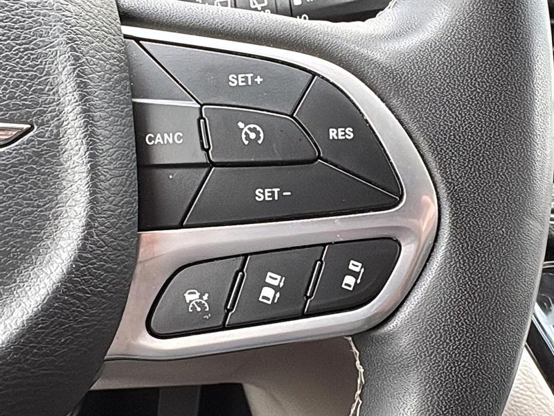 chrysler Pacifica 2023 - 30