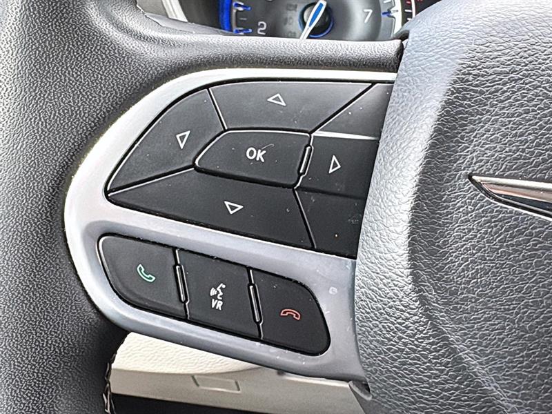 chrysler Pacifica 2023 - 31