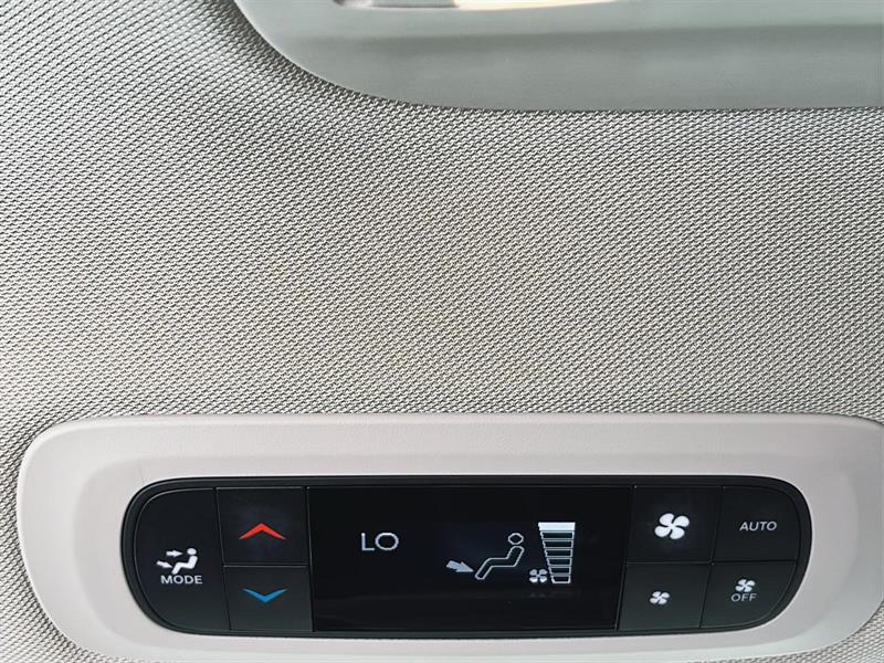 chrysler Pacifica 2023 - 34