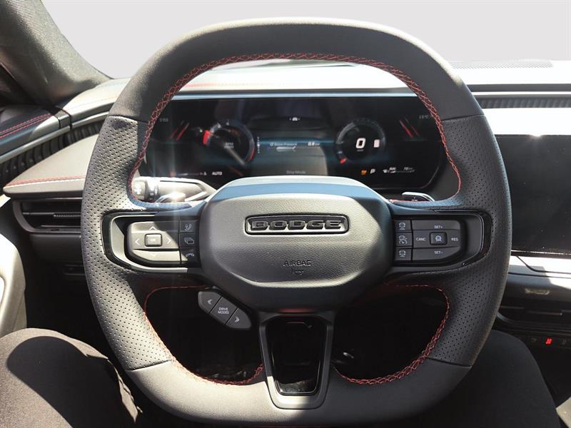 dodge Charger 2026 - 16