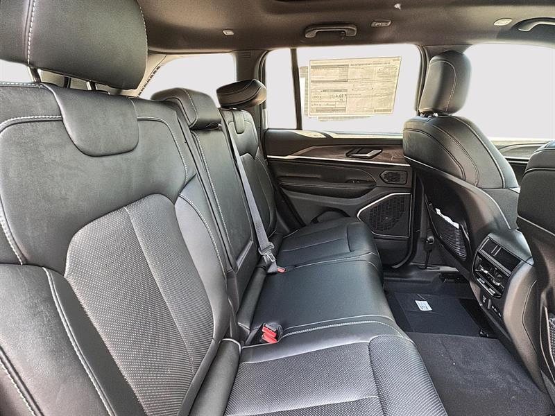 jeep Grand Cherokee 2026 - 13