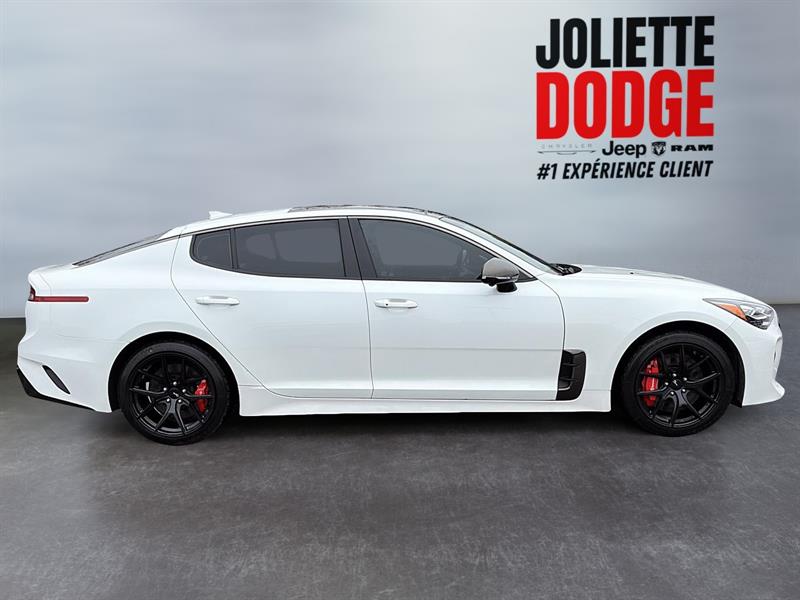 kia Stinger 2023 - 10