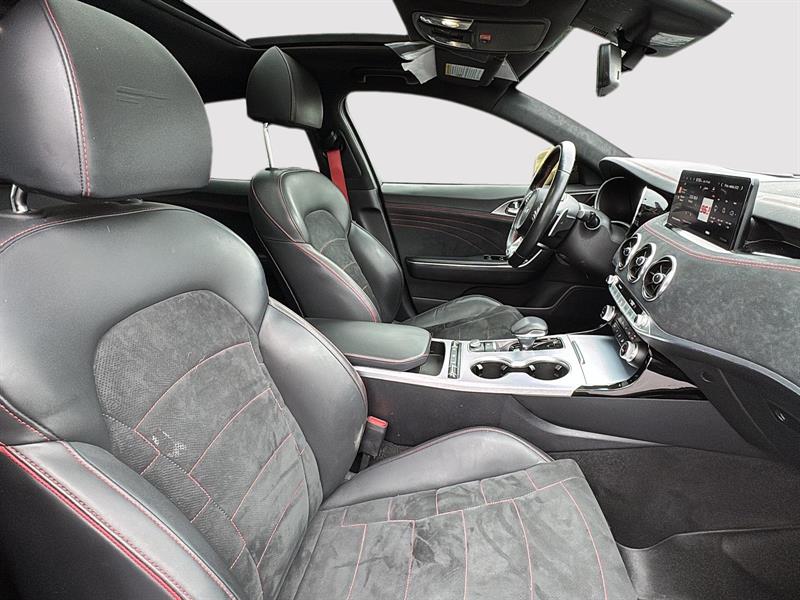 kia Stinger 2023 - 15