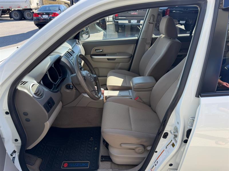 suzuki Grand Vitara 2010 - 18