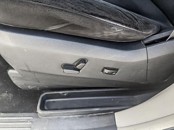 chrysler Town & Country 2016 - 11