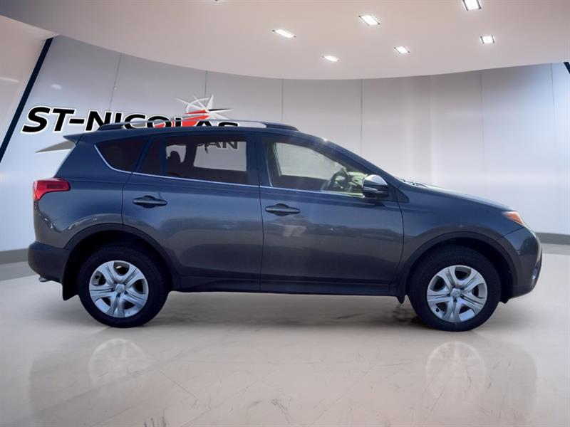 toyota RAV4 2015 - 6
