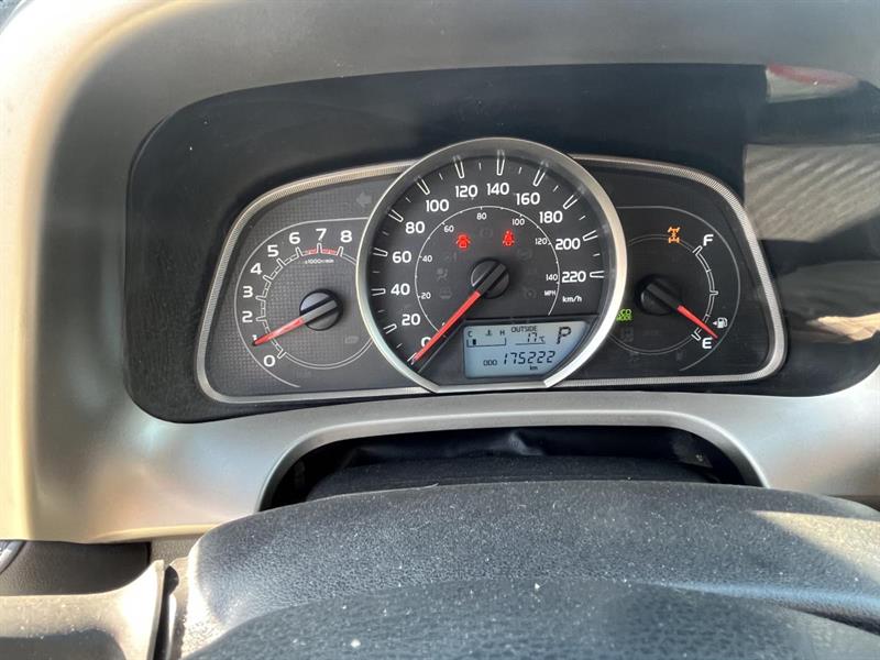 toyota RAV4 2015 - 13