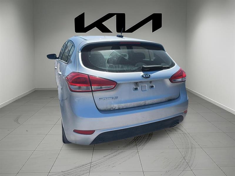 kia Forte 2017 - 4