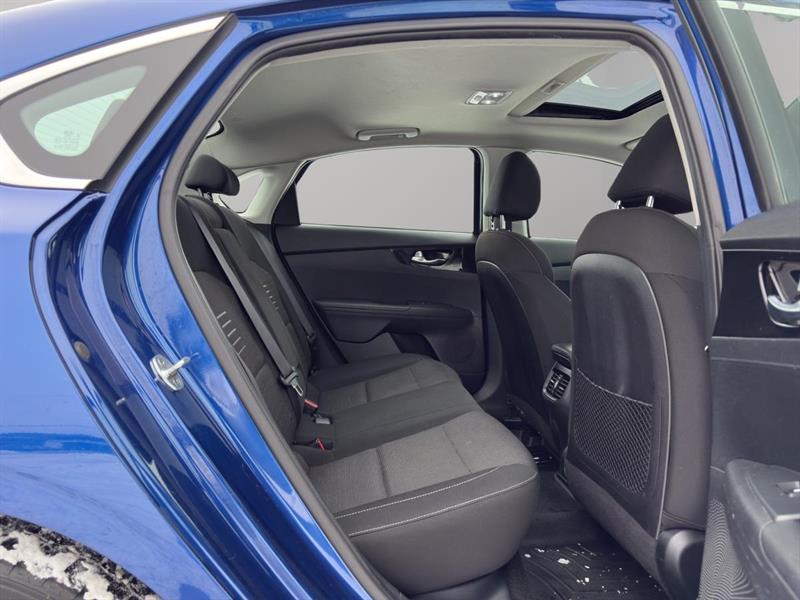 kia Forte 2020 - 16