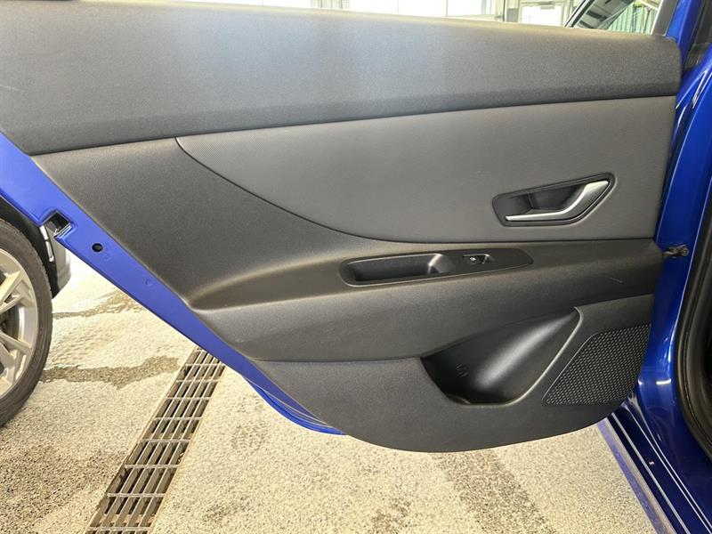 hyundai Elantra 2024 - 17