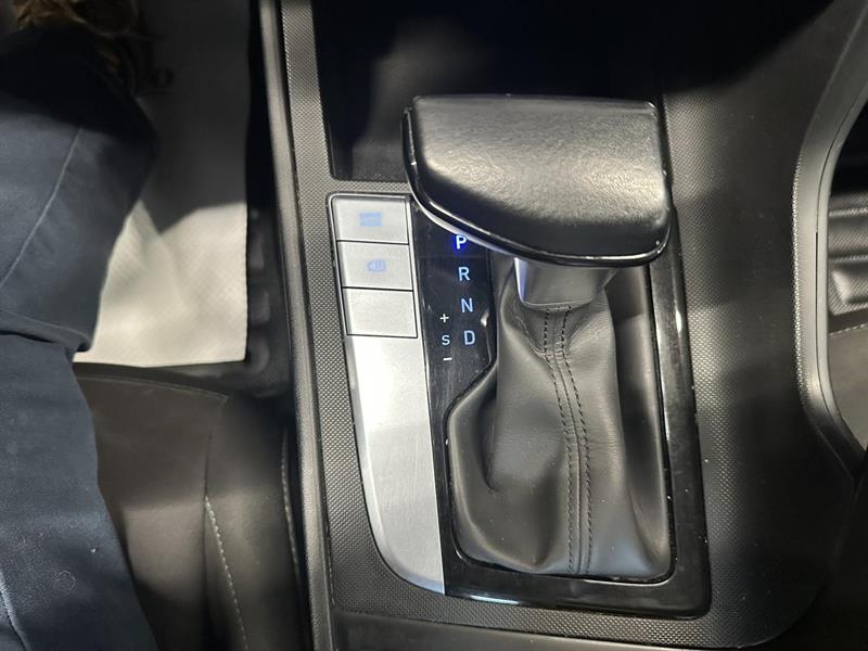 hyundai Elantra 2024 - 26