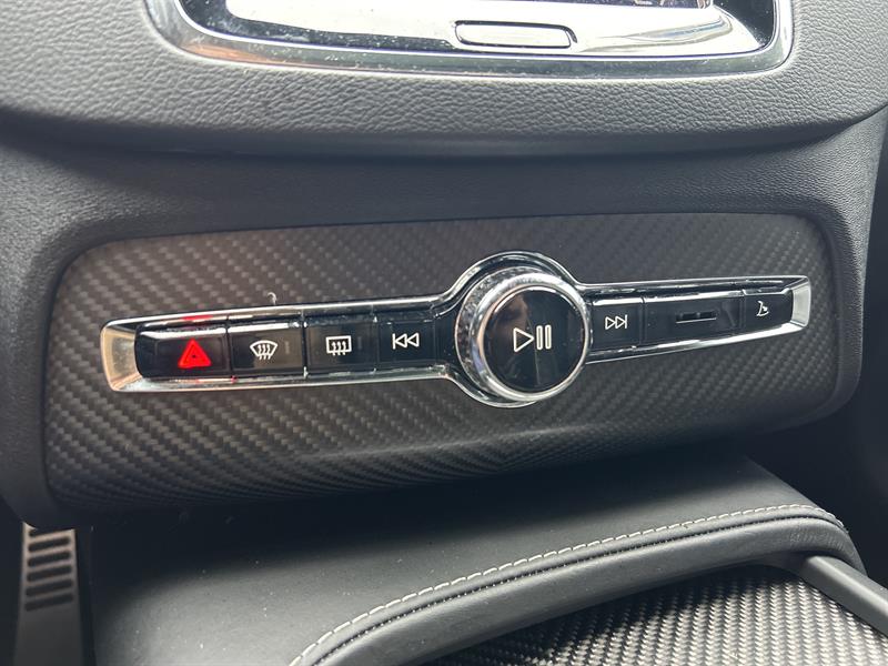 volvo XC90 2018 - 15