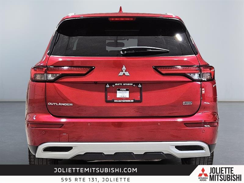 mitsubishi Outlander 2022 - 15