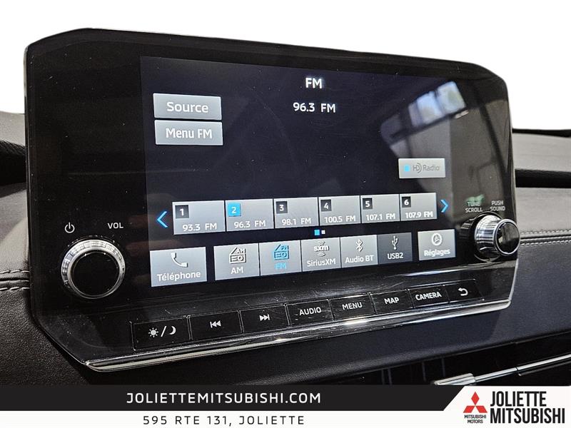 mitsubishi Outlander 2022 - 25