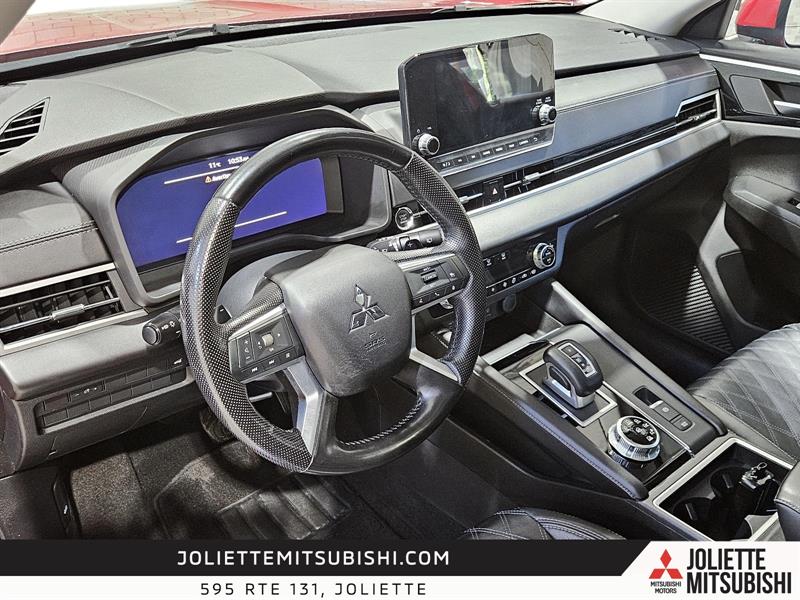 mitsubishi Outlander 2022 - 30