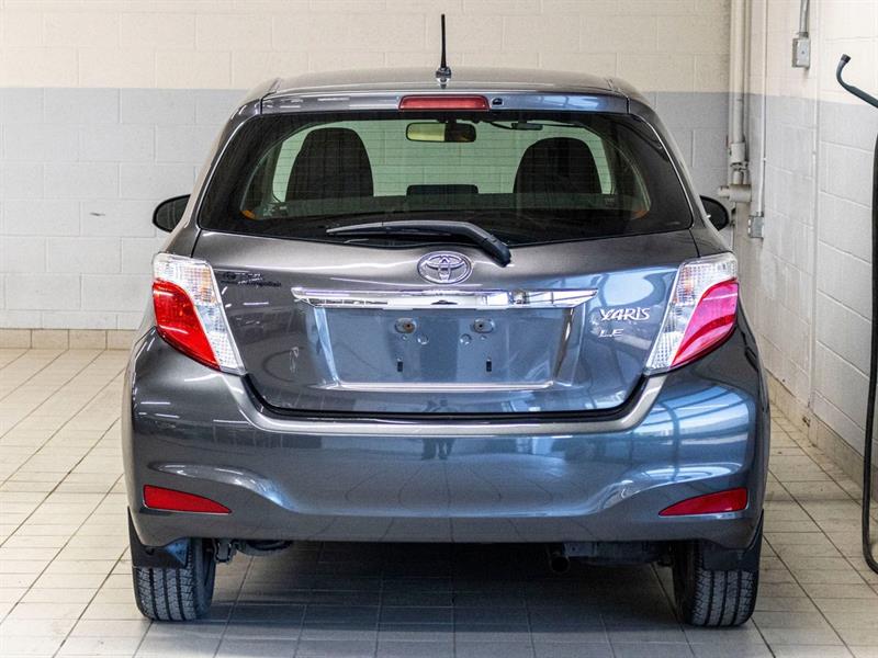 toyota Yaris 2012 - 5