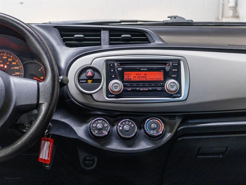toyota Yaris 2012 - 8