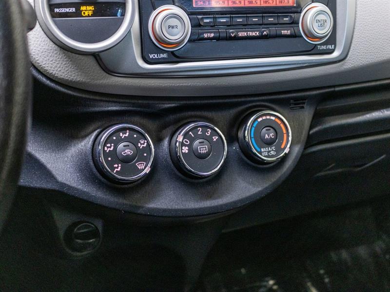 toyota Yaris 2012 - 11