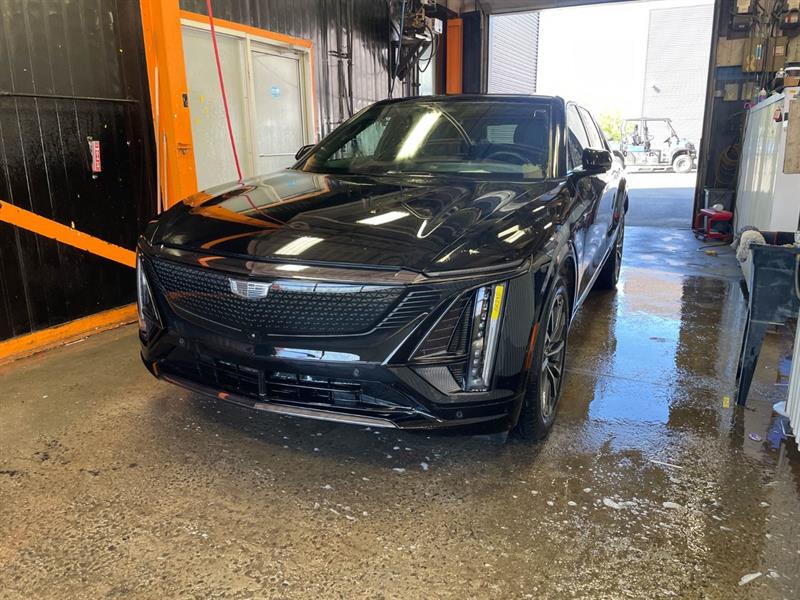 cadillac LYRIQ 2024