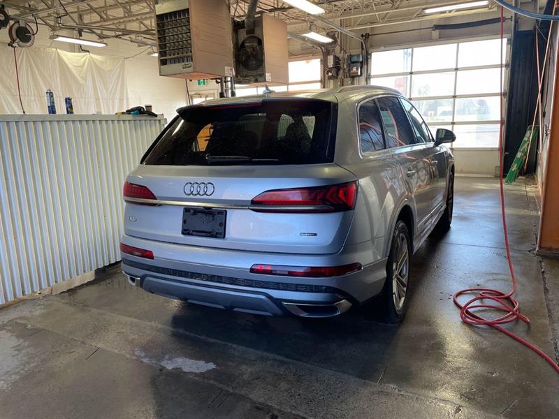 audi Q7 2022 - 10
