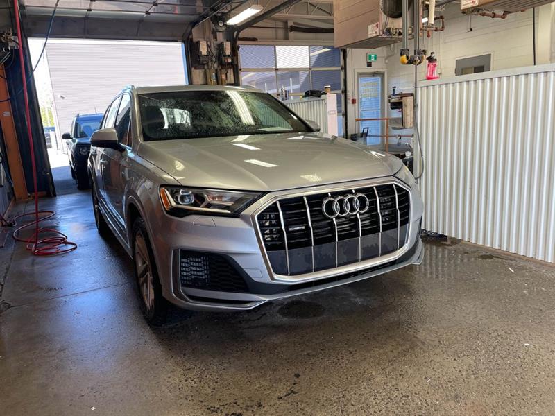 audi Q7 2022 - 12