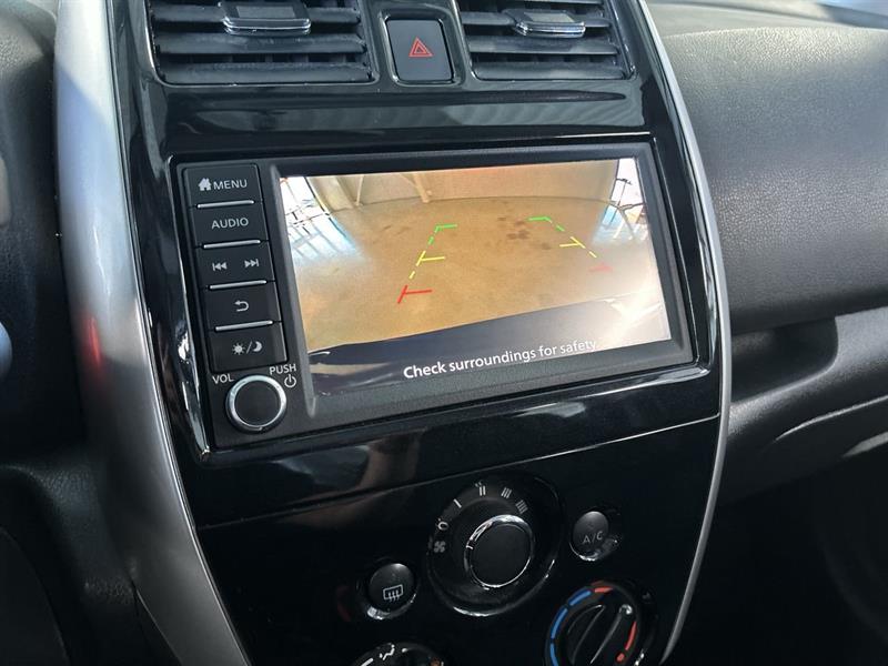 nissan Versa Note 2019 - 28