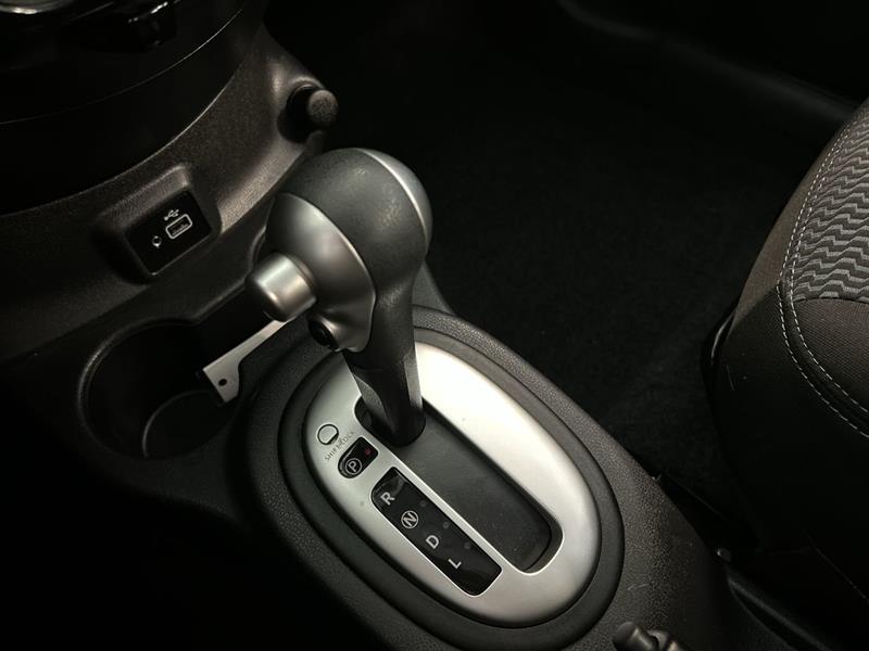 nissan Versa Note 2019 - 30