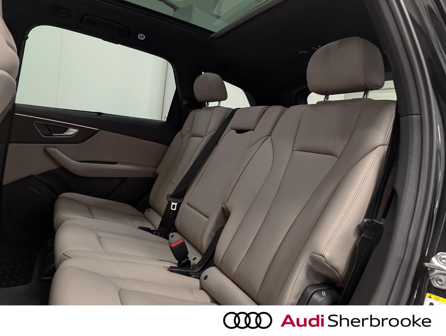 audi Q7 2022 - 11