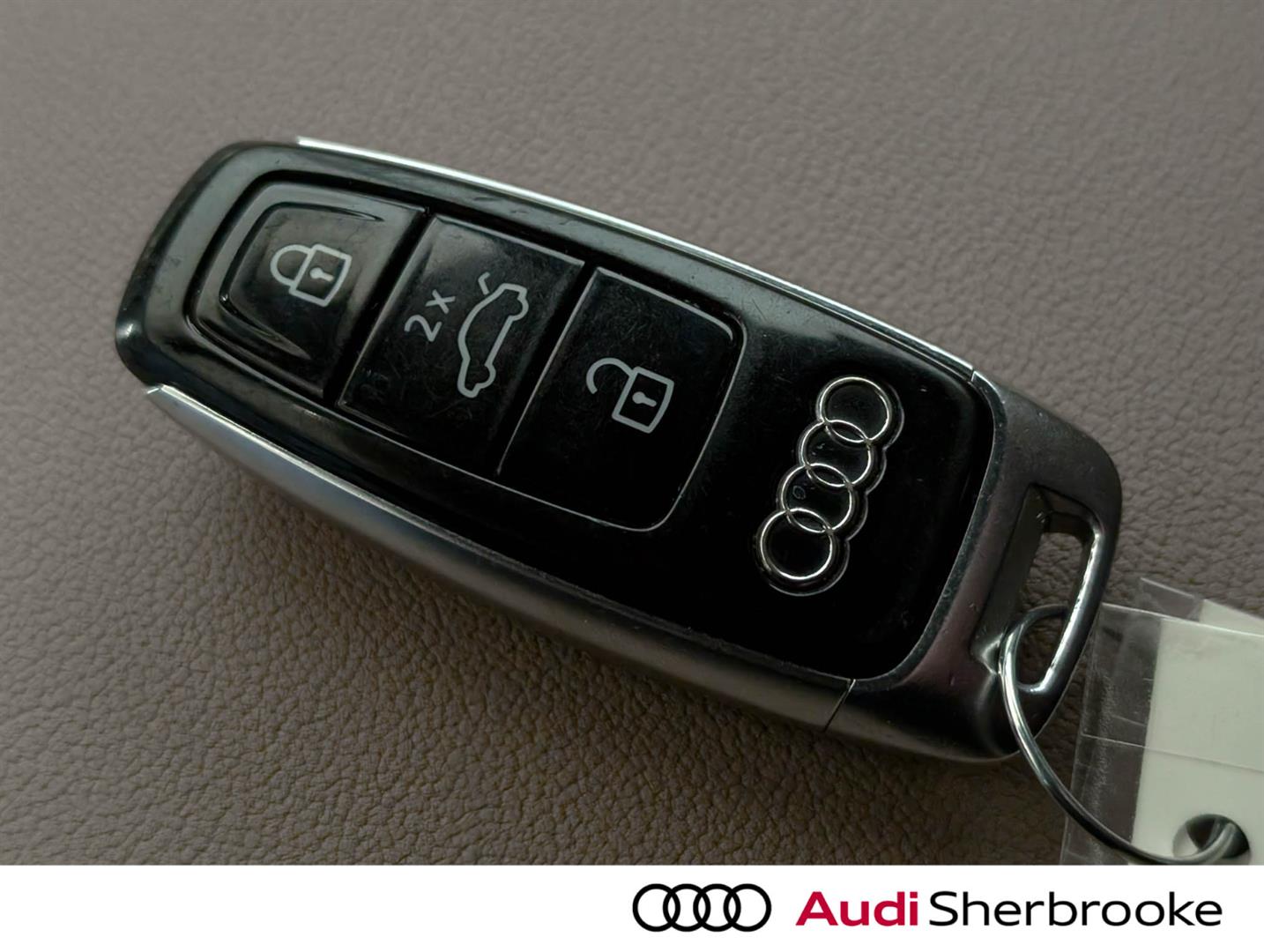 audi Q7 2022 - 24