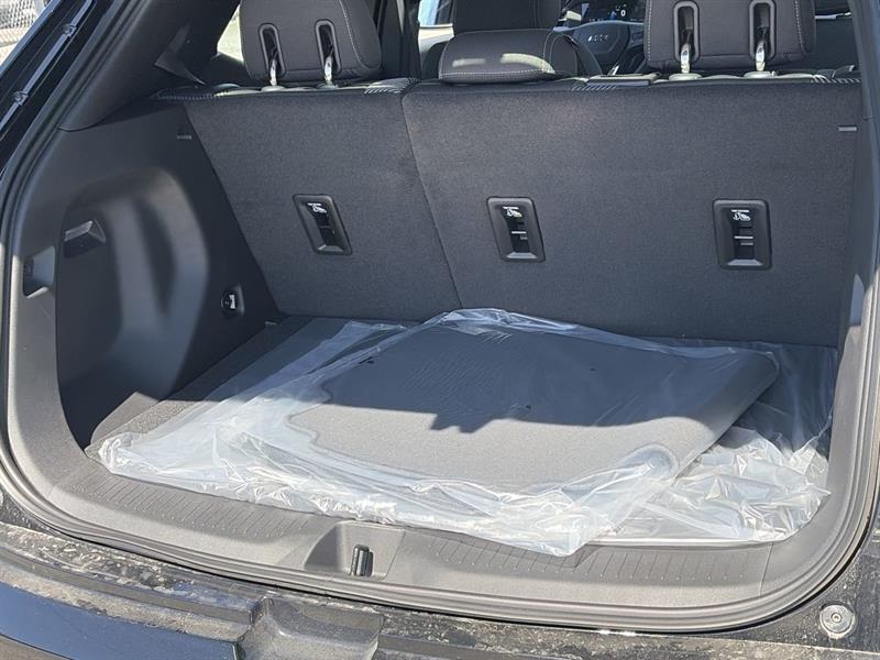 chevrolet Bolt 2027 - 31