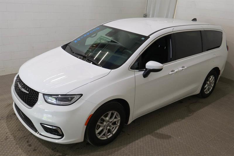 chrysler Pacifica 2023 - 3