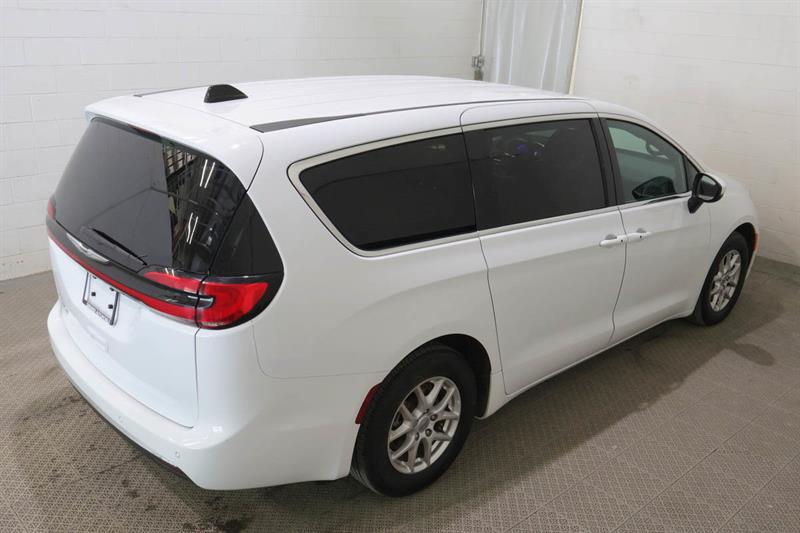 chrysler Pacifica 2023 - 10