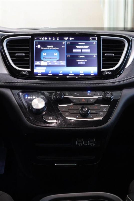 chrysler Pacifica 2023 - 22