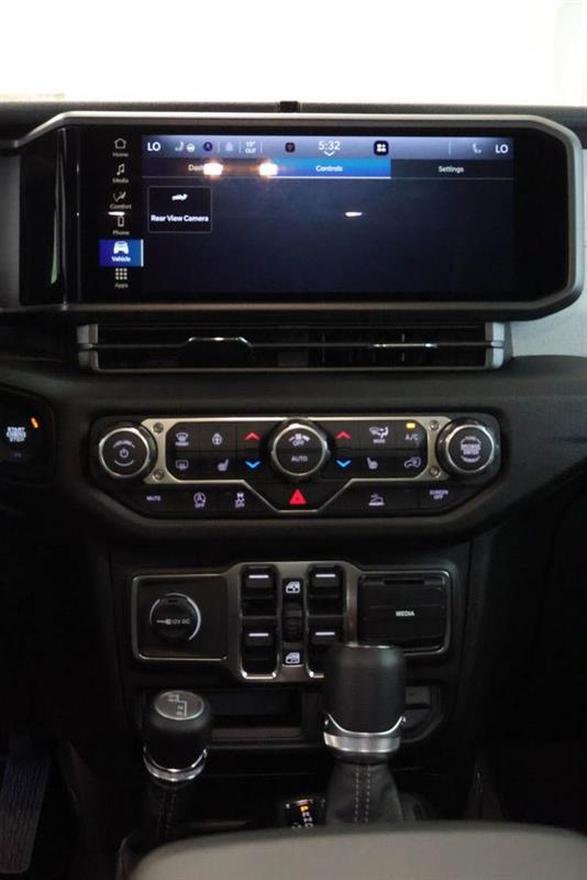 jeep Gladiator 2026 - 15