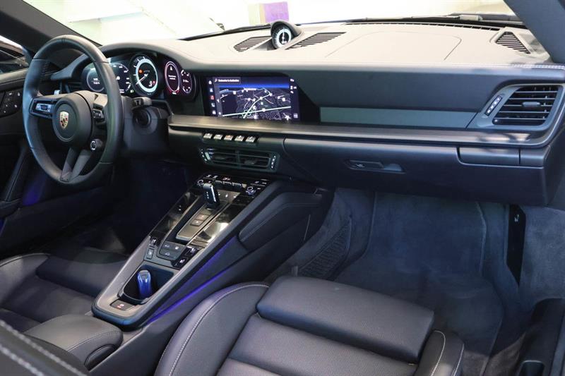 porsche 911 2023 - 13